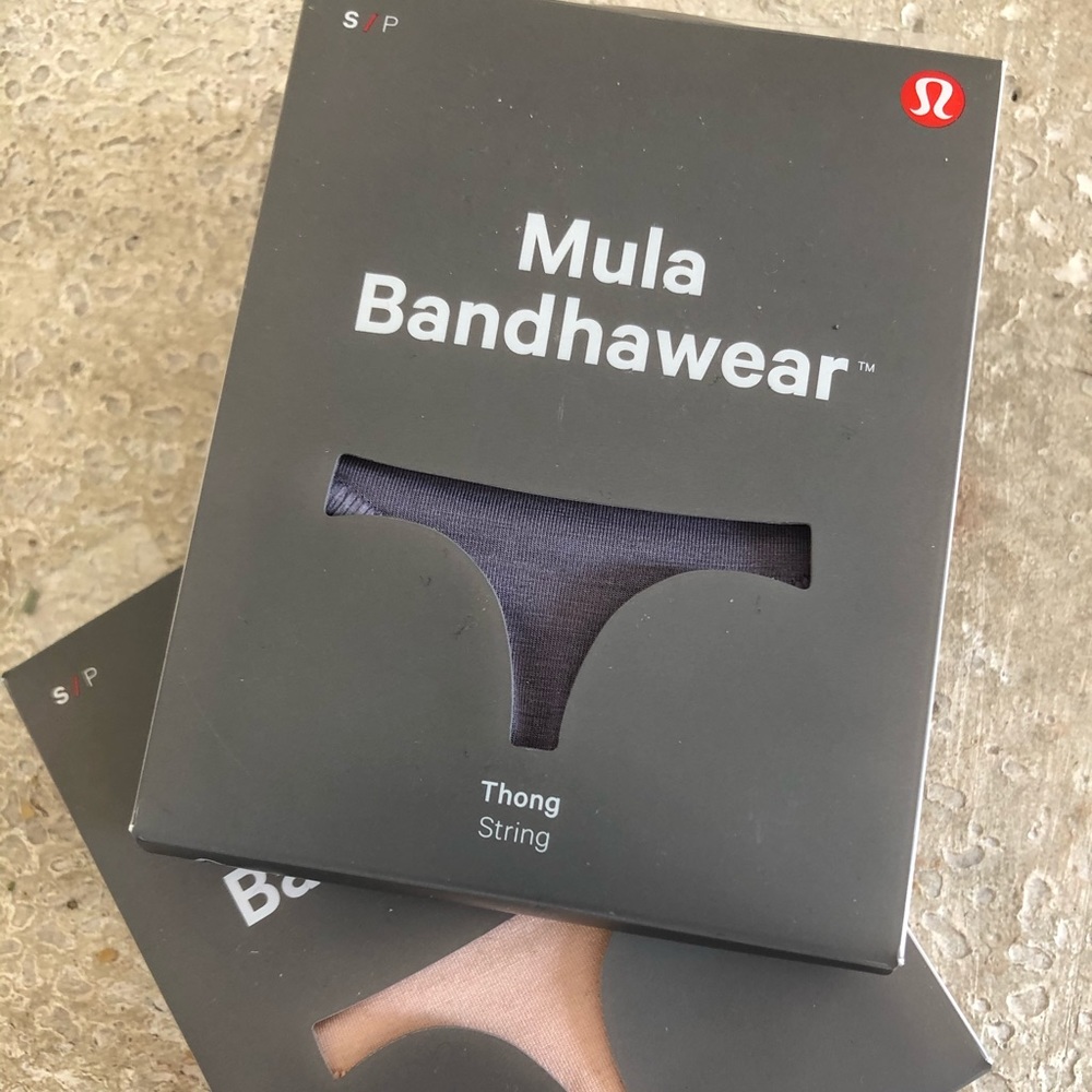 Lululemon Mika bandhawear undies